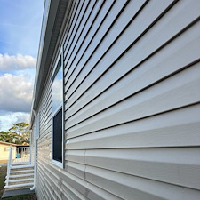 Top-quality-pressure-washing-and-soft-wash-services-in-Brooksville-Florida 1