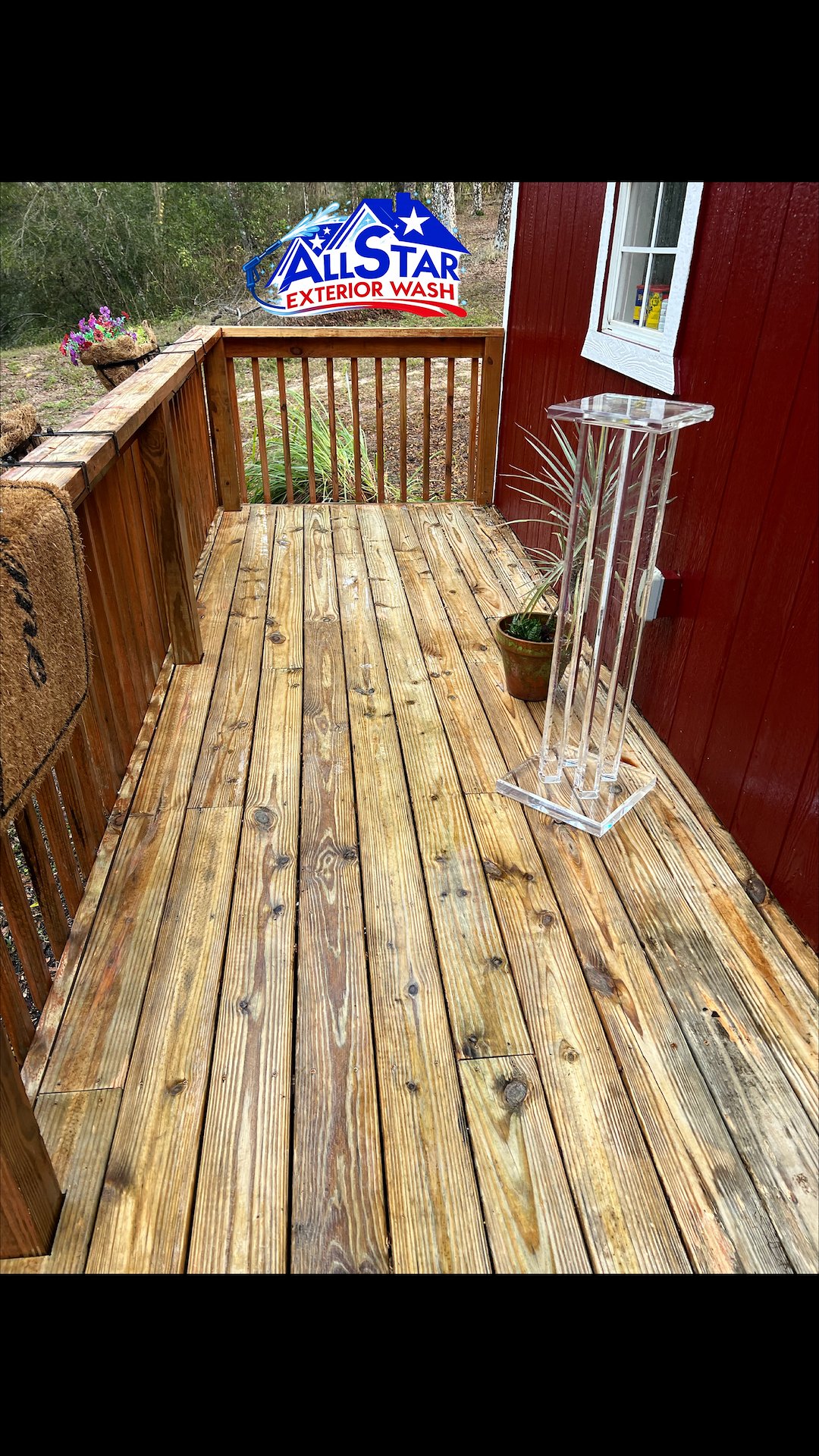 Top tier power washing and softwash in Floral City Florida  Thumbnail